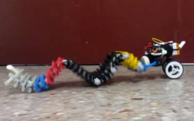 Single-Actuator Wave Robot Zips Around With High-Speed Wiggles