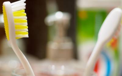 What can a toothbrush teach us about IoT business models?